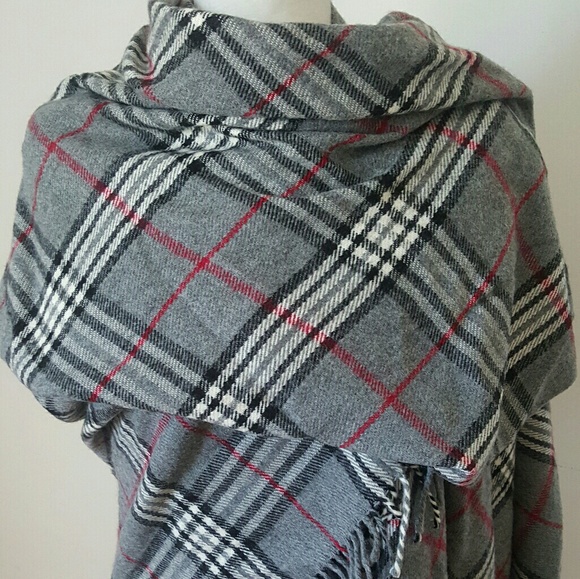 Jackets & Blazers - PLAID PONCHO/WRAP